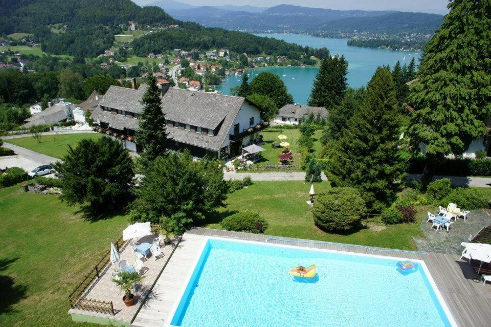 Hotel Garni Haus am Wald Reifnitz Exterior foto